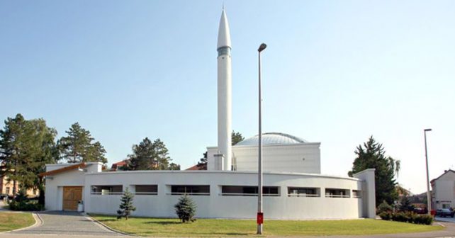 Bajramsko slavlje jutros započelo i na području Brčko distrikta BiH